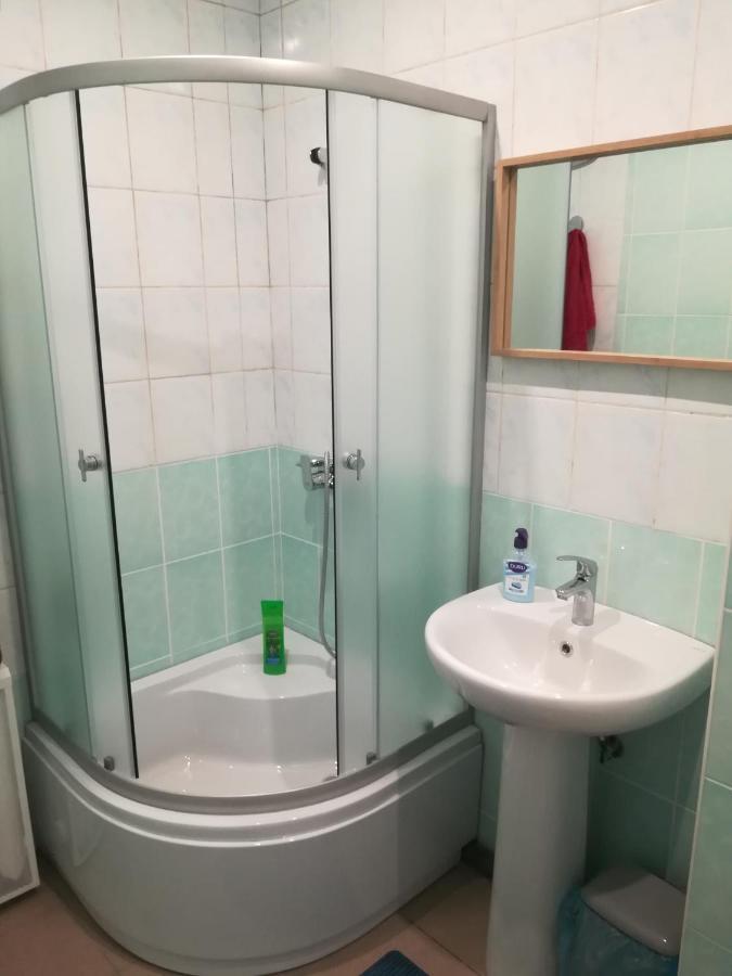 Glaw Hostel Kijów Zewnętrze zdjęcie